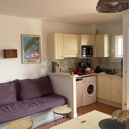 Tres Bel Appartement T3 Avec Splendide Vue Mer Les Issambres Exterior foto